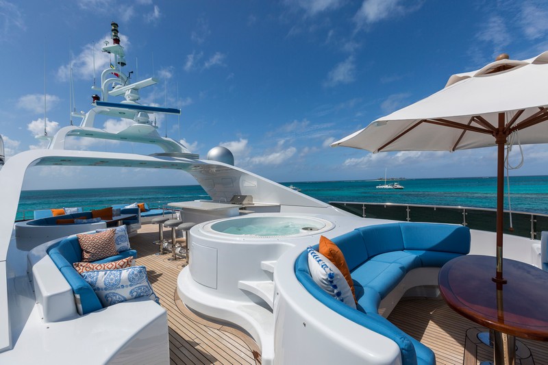 luxury yacht rental honolulu